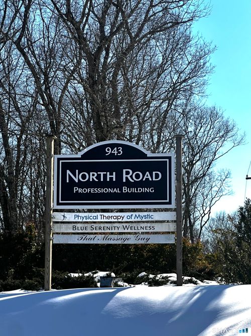 b-1-943 North Rd, Groton, CT, 06340-6413 | Card Image
