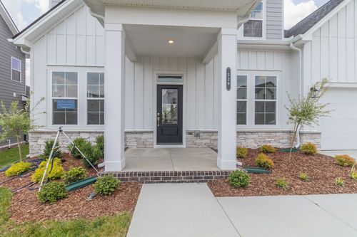 529 Little Penny Dr, Smyrna, TN, 37167-3596 | Card Image