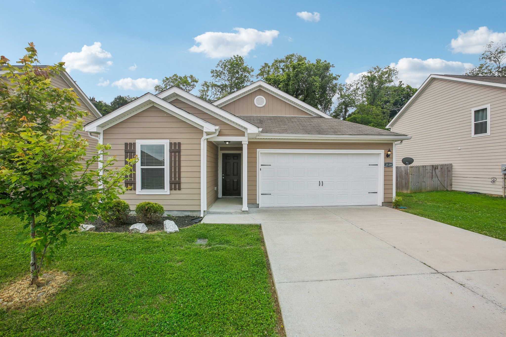 Queen Bee Dr, Columbia, TN 38401