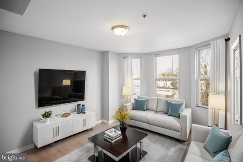 apt-2-5200 N 11th St, PHILADELPHIA, PA, 19141-2821 | Card Image