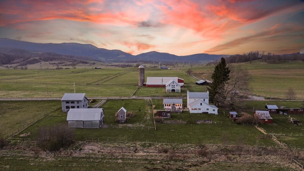 Residential in Tazewell