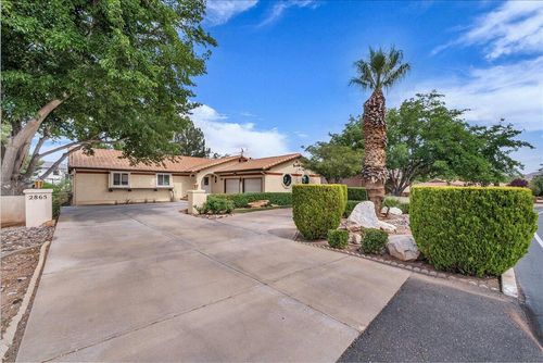 2865 S Bloomington Dr E, St. George, UT, 84790-7853 | Card Image
