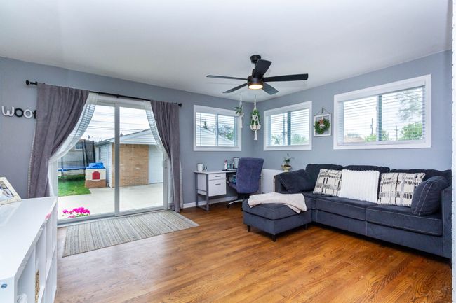 2993 Grange Rd, House other with 3 bedrooms, 2 bathrooms and null parking in Trenton MI | Image 17