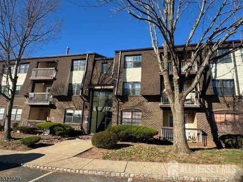 1804 Green Hollow Dr, Iselin, NJ, 08830-2949 | Card Image