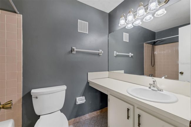 2nd Bathroom | Image 15