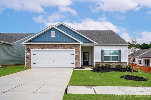 6623 Fairford Drive, Charlotte, NC, 28215 | Card Image