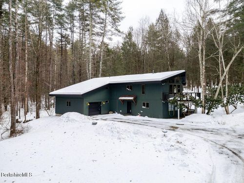 812 Canaan Southfield Rd, Southfield, MA, 01259-9705 | Card Image