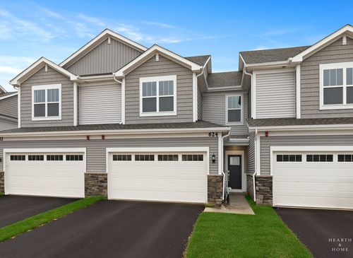 none-624 Cassia Ct, Crystal Lake, IL, 60012-2313 | Card Image