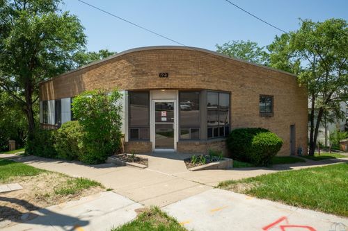 623 Jackson St, Sioux City, IA, 51101-1325 | Card Image