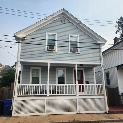 14 Lucas Ave, Newport, RI, 02840-3917 | Card Image
