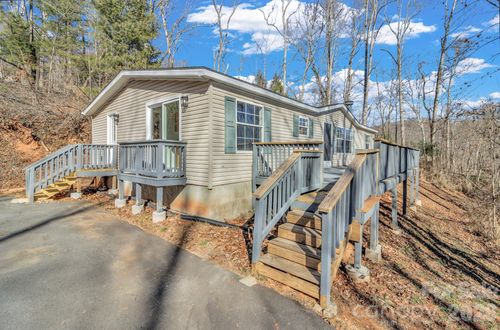 30 Pinners Cove Rd, Asheville, NC, 28803-9585 | Card Image