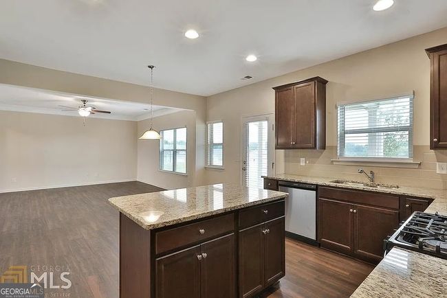 15 October Ave, House other with 4 bedrooms, 3 bathrooms and null parking in Newnan GA | Image 12