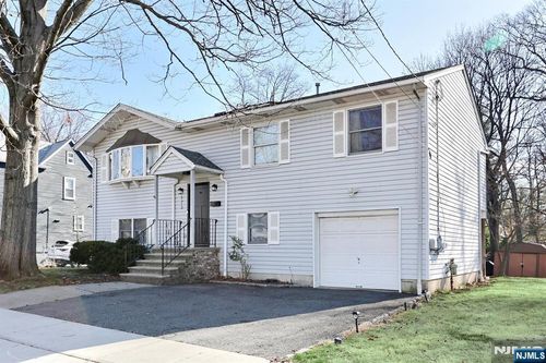 173 Willowdale Ave, Montclair, NJ, 07042-4335 | Card Image
