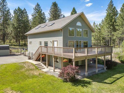 28413 N Selkirk View Dr, Chattaroy, WA, 99003-9625 | Card Image