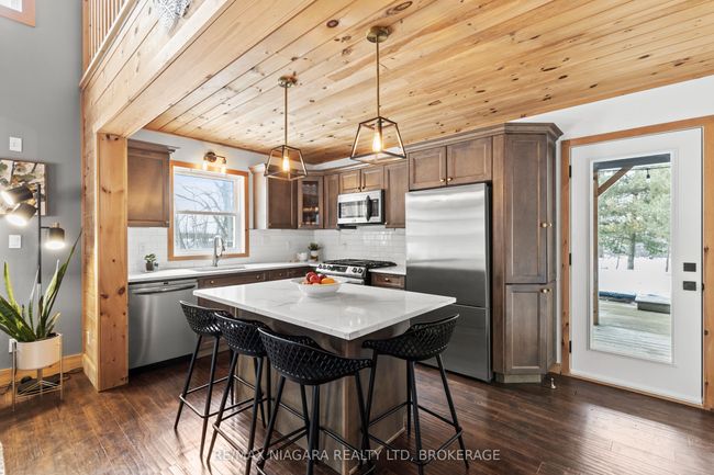 1382 Mcnab Rd, House other with 2 bedrooms, 2 bathrooms and 10 parking in Niagara on the Lake ON | Image 24