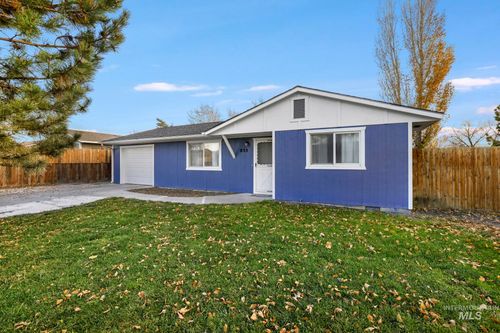 835 20th Ave E, Jerome, ID, 83338-1530 | Card Image