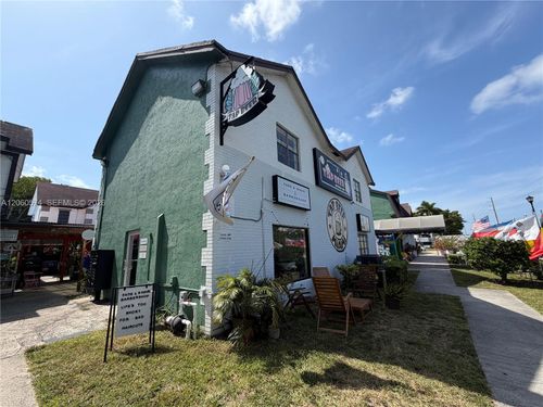 c1-17800 W Dixie Hwy C1, North Miami Beach, FL, 33160 | Card Image