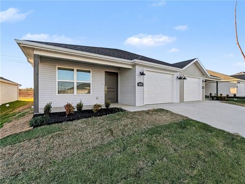 6609 & 6611 Nw Altus Street, Bentonville, AR, 72713 | Card Image