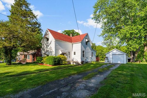 1212 Kinsella Ave, Swansea, IL, 62226-1629 | Card Image