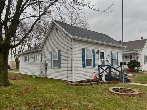 306 W Plum St, Wapakoneta, OH, 45895-2232 | Card Image