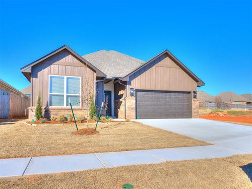 16225 Whistle Creek Blvd, Edmond, OK, 73013-5079 | Card Image