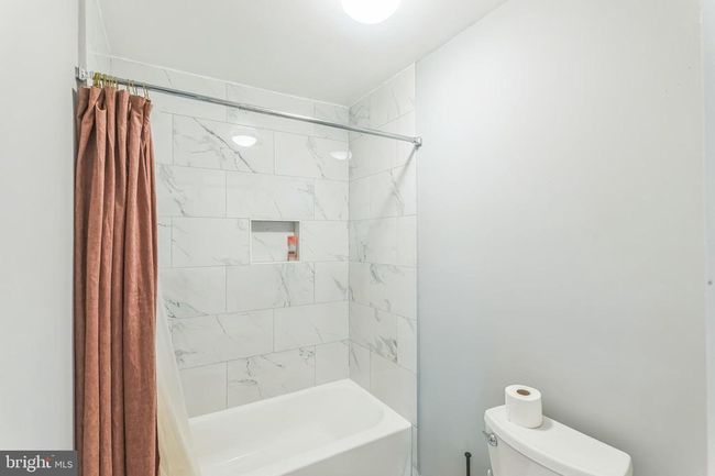 2310 Glade Bank Way, Townhouse with 3 bedrooms, 3 bathrooms and null parking in RESTON VA | Image 20