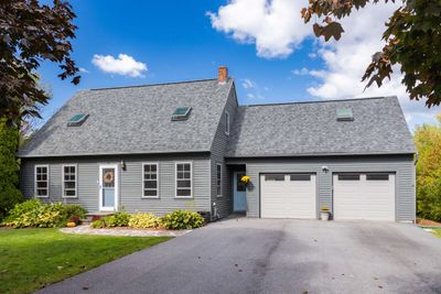 34 Bayview Lane, House other with 3 bedrooms, 2 bathrooms and null parking in Shelburne VT | Image 1