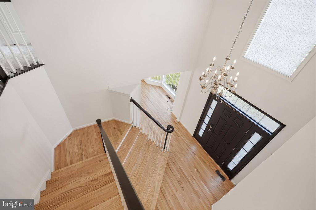 Residential in WOODBRIDGE 2
