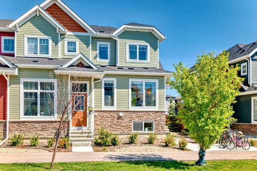 154 Chinook Gate Boulevard, Airdrie, AB, T4B4V3 | Card Image
