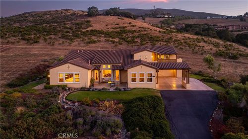 1675 Nasella Ln, San Luis Obispo, CA, 93405-4765 | Card Image