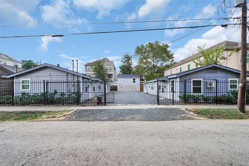 a-5603 Petty St, Houston, TX, 77007-1850 | Card Image
