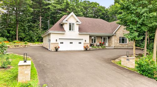 1140 Rue Bélanger, House with 3 bedrooms, 2 bathrooms and null parking in Saint Jérôme QC | Card Image