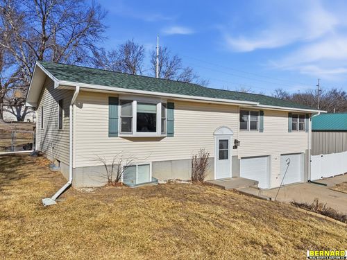 812 8th Avenue, Nebraska City, NE, 68410 | Card Image