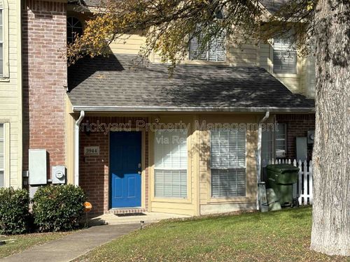 3944 Brandon Park Dr, Garland, TX, 75044-6454 | Card Image