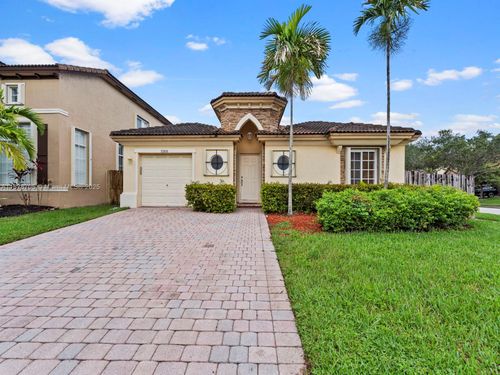 22436 Sw 94th Pl, Cutler Bay, FL, 33190-1279 | Card Image