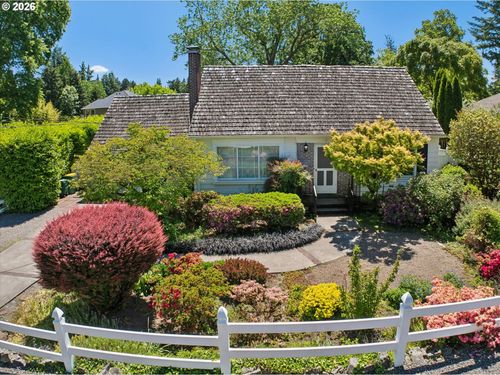 8500 Sw Cashmur Ln, Portland, OR, 97225 | Card Image