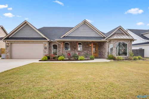 3015 Lisa Lane, Decatur, AL, 35603 | Card Image