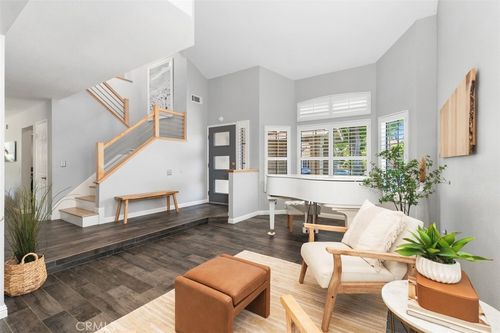 71 San Sebastian, Rancho Santa Margarita, CA, 92688 | Card Image