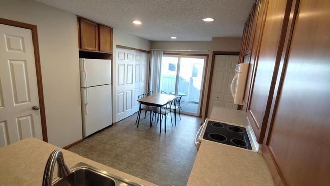 Eat in Kitchen Area | Image 6