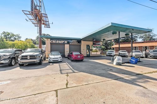 2301 Johnston St, Lafayette, LA, 70503-2753 | Card Image