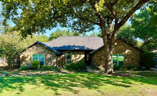 2001 Hickory Hollow Ln, Keller, TX, 76262-9067 | Card Image
