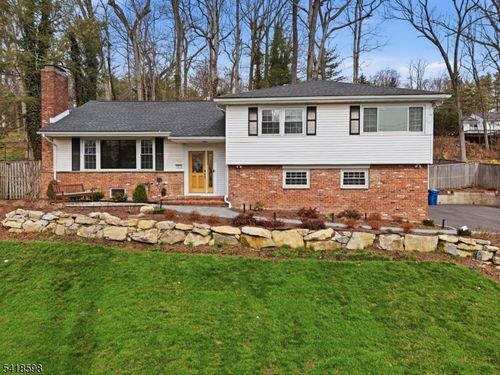 1474 Deer Path, Mountainside, NJ, 07092-1300 | Card Image