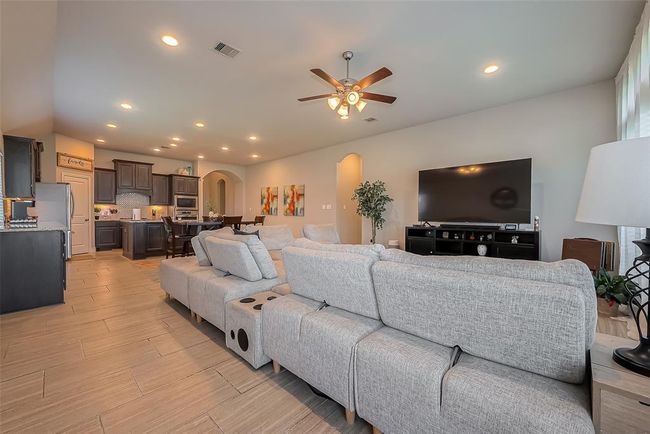 20010 Silver Mesia Cir, House other with 4 bedrooms, 3 bathrooms and 2 parking in Cypress TX | Image 12