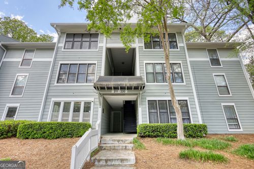 211-211 Summit North Dr Ne, Atlanta, GA, 30324-3141 | Card Image