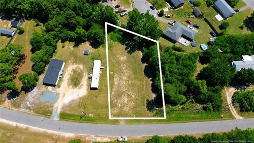 352 Mckay Dr, Spring Lake, NC, 28390-9430 | Card Image