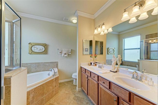 19889 Benissimo Dr, House other with 2 bedrooms, 2 bathrooms and null parking in VENICE FL | Image 36