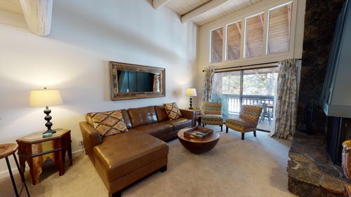 22-57113 Brassie Ln, Sunriver, OR, 97707-1199 | Card Image