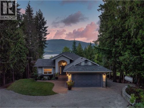 4283 Eagle Bay Rd, Eagle Bay, BC, V0E1T0 | Card Image