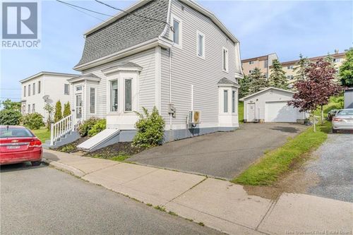 232 Prince St, Saint John, NB, E2M1P2 | Card Image