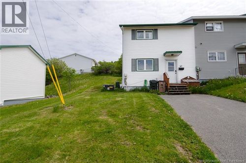 40 St Anne St, Saint John, NB, E2J3X2 | Card Image